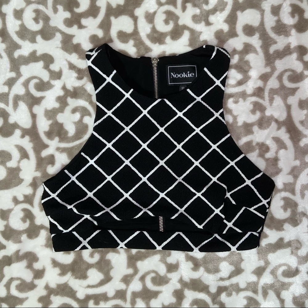 🖤 Nookie Crop Tank 🖤